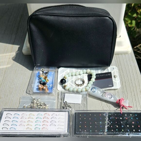 Body jewelry bundle w carry bag 60+ pc lot labret nose ring ear wrist - Picture 4 of 16